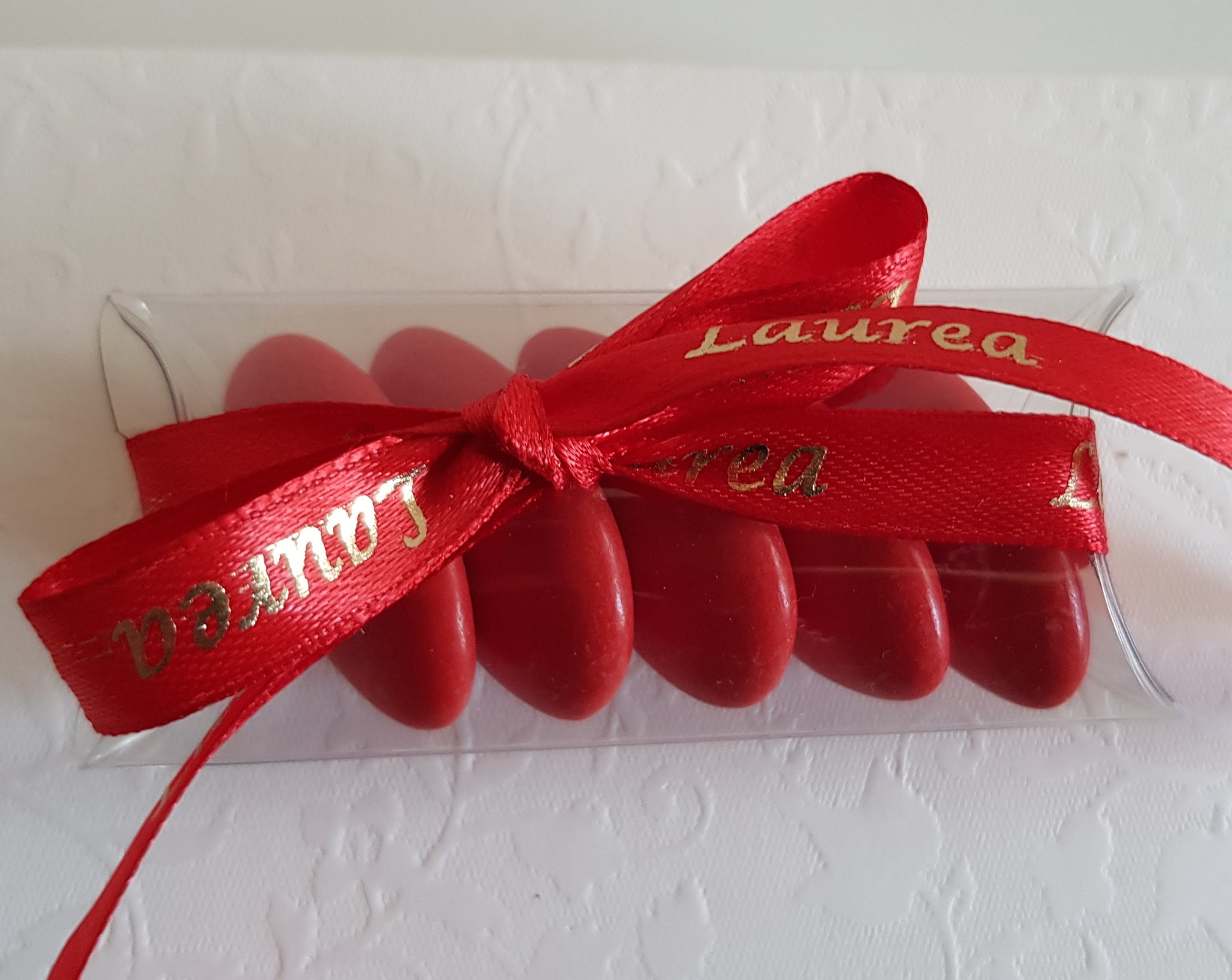 Bomboniera Laurea- Scatola trasparente con ciondolo laurea( Cod. B007) –  Confetti e bomboniere